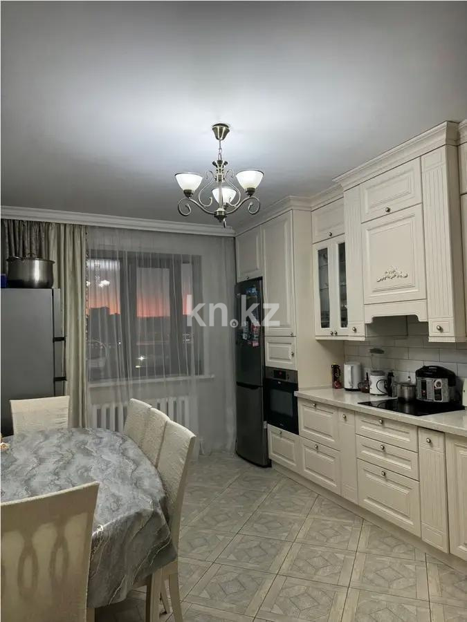 Продажа 3-комнатной квартиры, 100 м², ул. Сыганак, дом  2 в Астане - фото 4