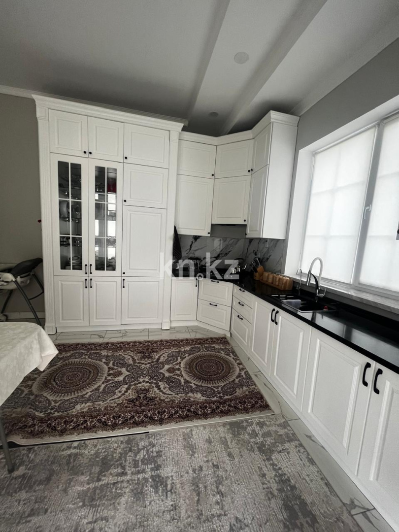 Продажа 7-комнатного дома, 220 м² в Алматы - фото 18