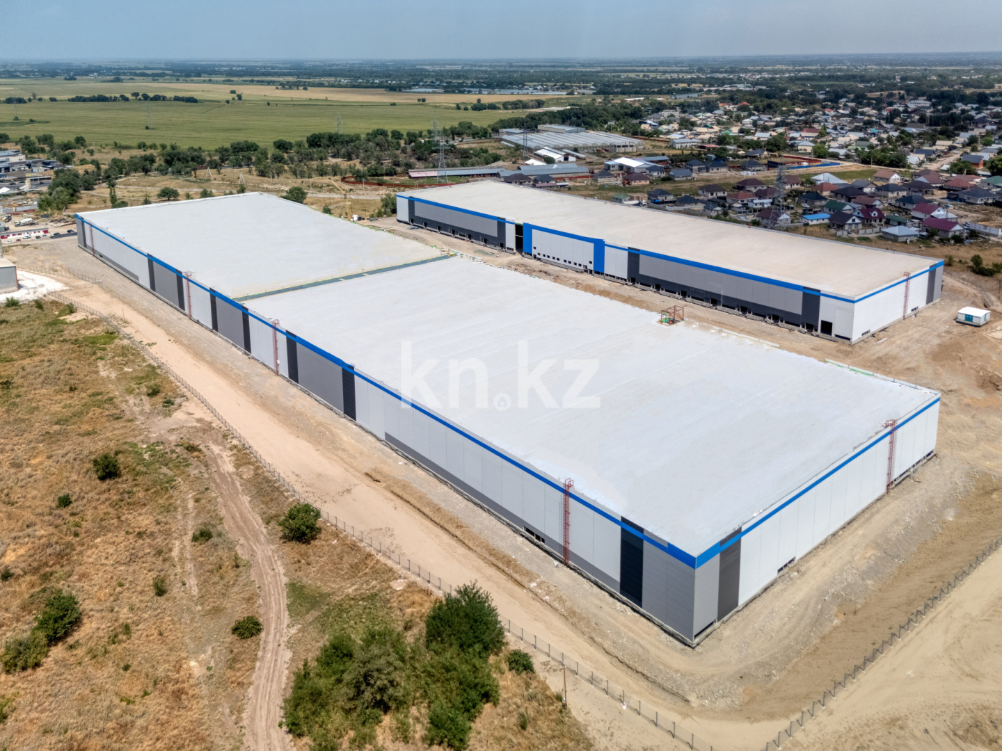 Аренда , 5000 м², Кульджинский тракт, дом  200 в Алматы