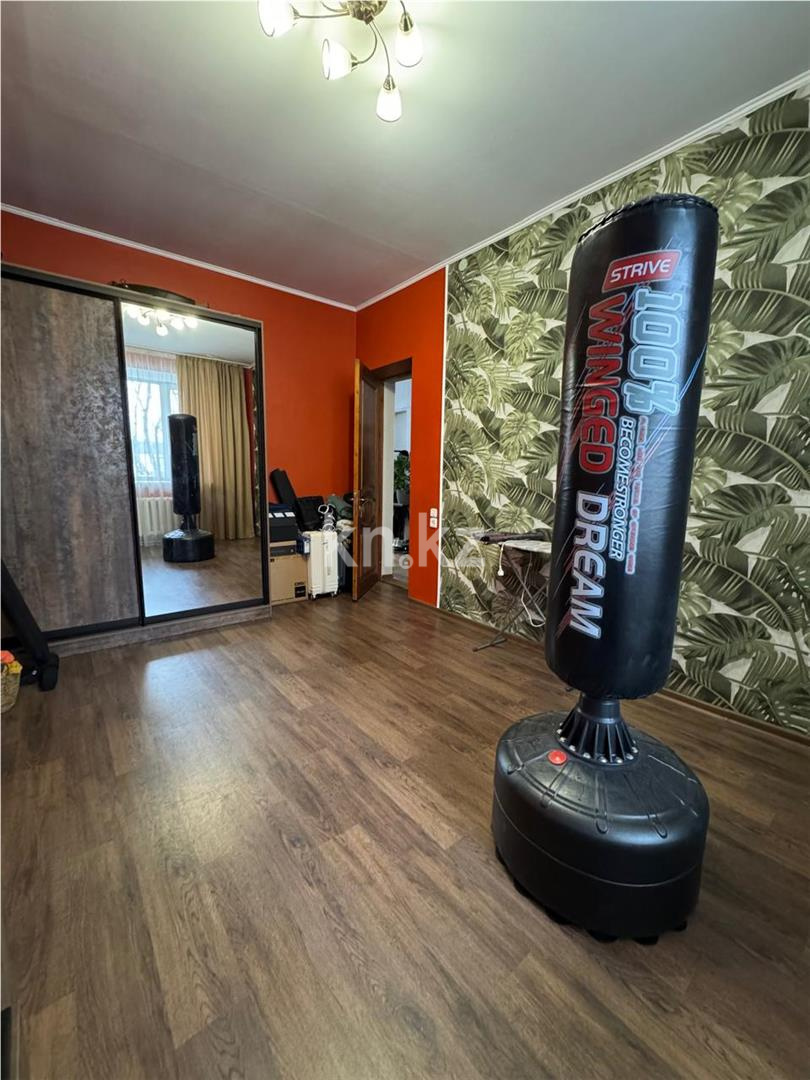 Продажа 2-комнатной квартиры, 55 м², ул. Чкалова в Караганде - фото 5