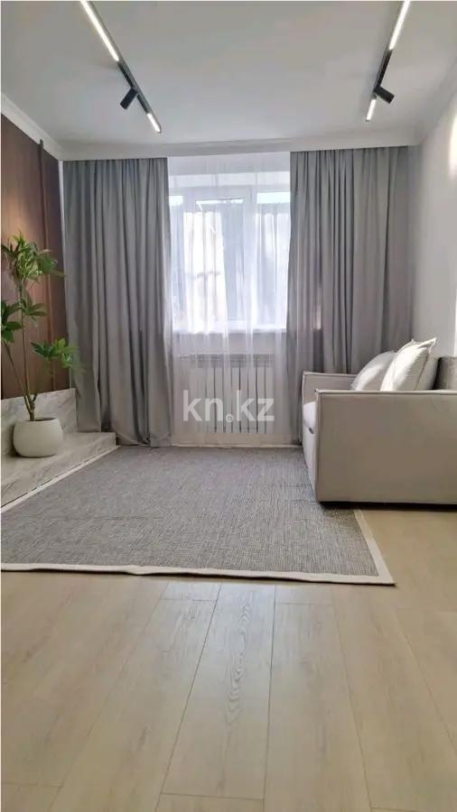 Продажа 2-комнатной квартиры, 40 м², ул. Манаса, дом  85 в Алматы