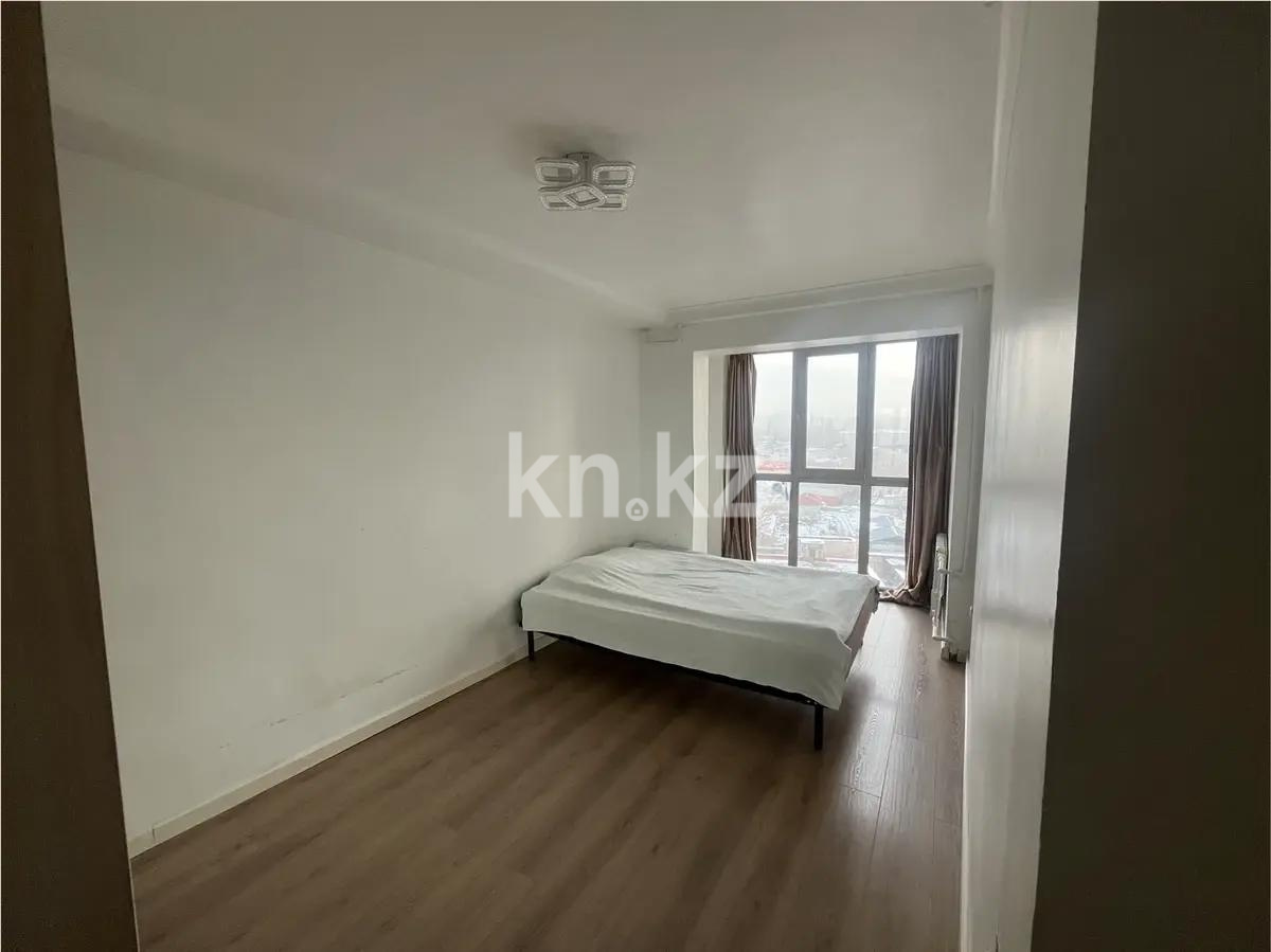 Продажа 3-комнатной квартиры, 70 м², ул. Утеген батыра, дом  118 в Алматы - фото 2