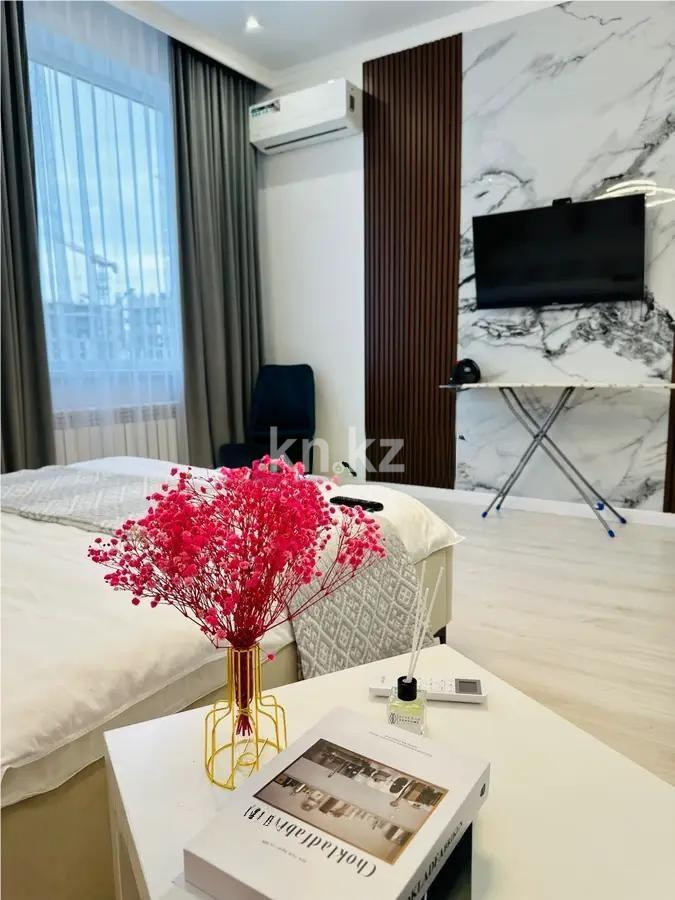 Продажа 1-комнатной квартиры, 46.6 м², пр. Кабанбай батыра, дом  64 в Астане