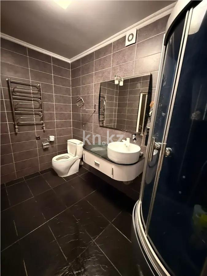 Продажа 5-комнатной квартиры, 210 м² в Астане - фото 6