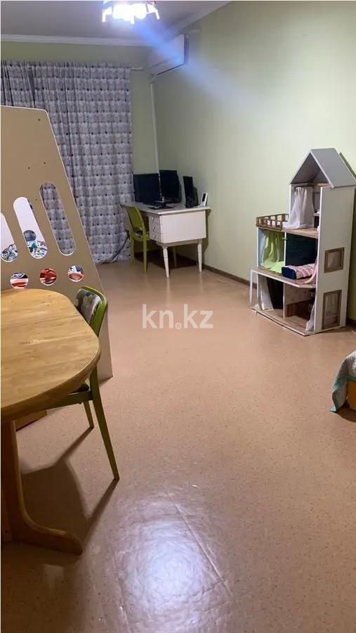 Продажа 2-комнатной квартиры, 64 м² в Алматы