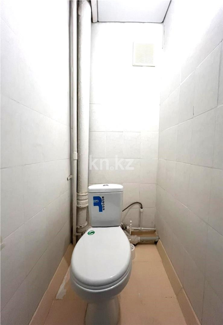 Продажа 2-комнатной квартиры, 49 м², мкр-н Мамраева (Восток-5) в Караганде - фото 10