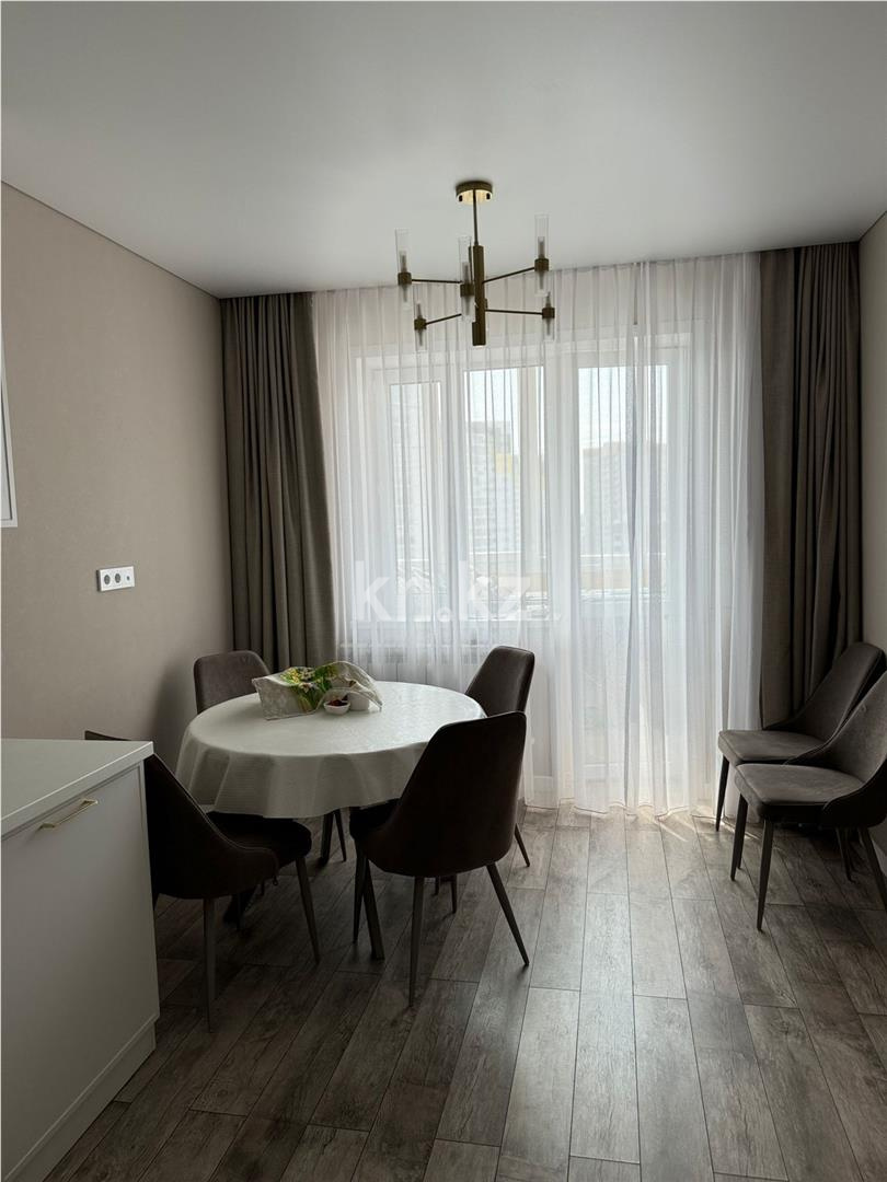 Продажа 1-комнатной квартиры, 47 м², ул. Момышулы в Караганде - фото 5