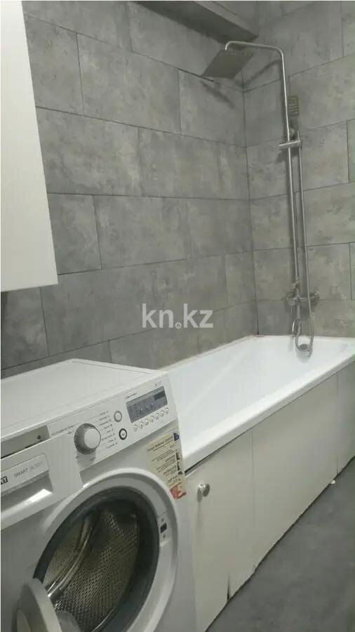 Продажа 3-комнатной квартиры, 65 м² в Алматы - фото 3