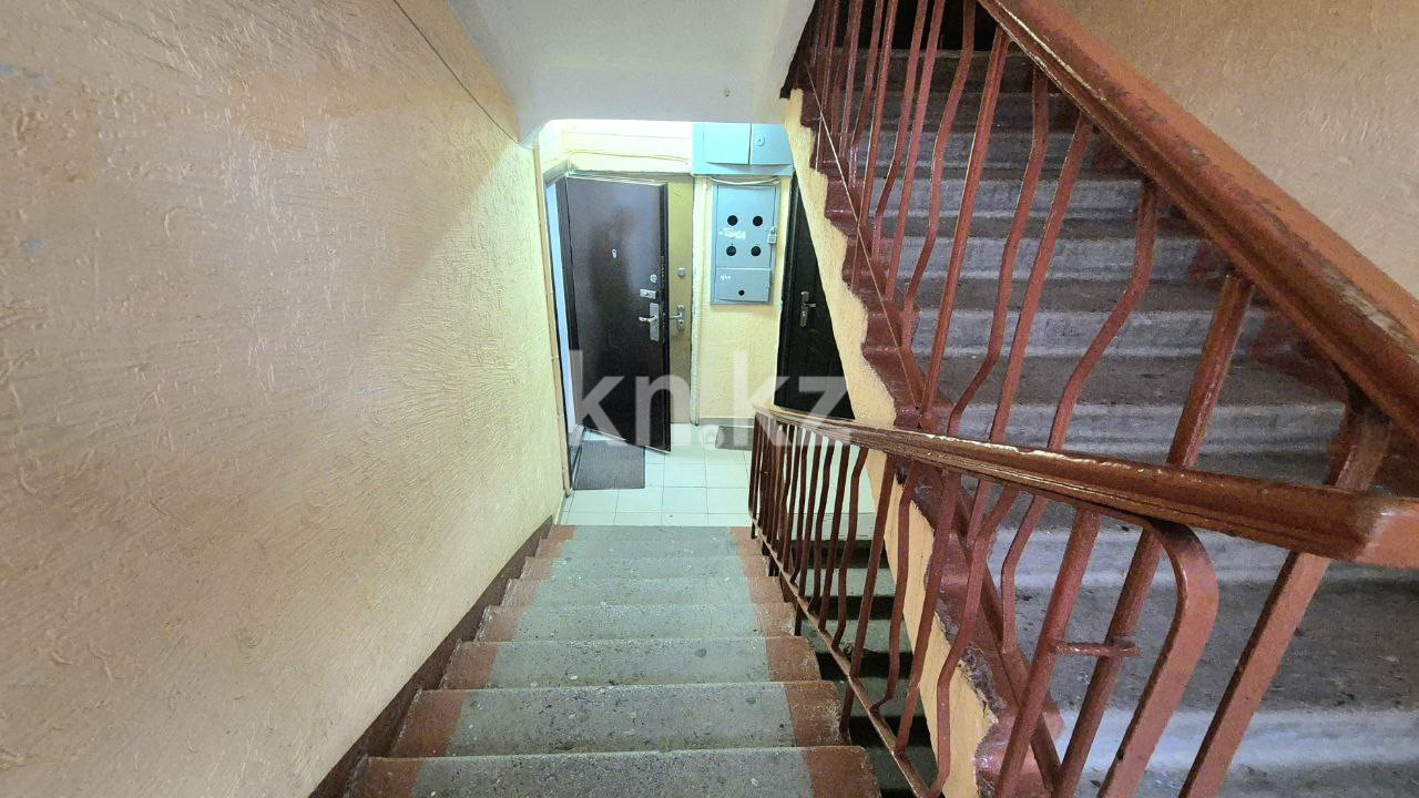 Продажа 3-комнатной квартиры, 57.5 м², 2 мкр., дом  36 в Алматы - фото 17