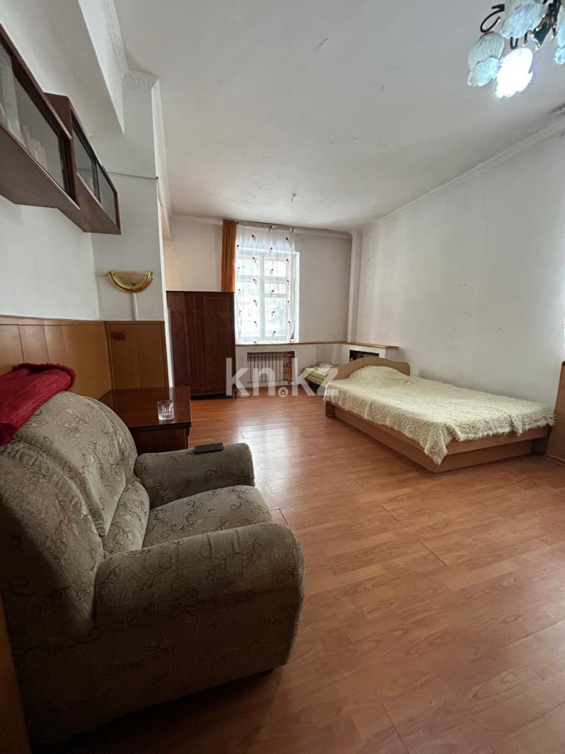 Продажа 1-комнатной квартиры, 45 м² в Усть-Каменогорске - фото 2