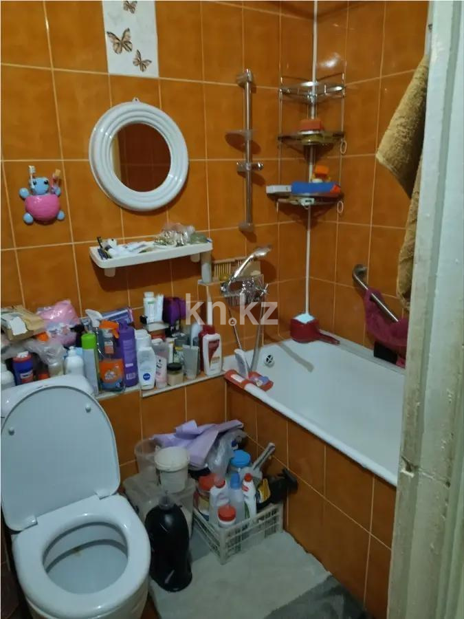 Продажа 3-комнатной квартиры, 58.7 м², 8 мкр., дом  29 в Алматы - фото 5