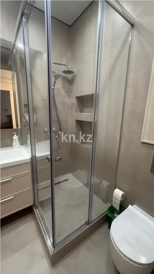 Продажа 2-комнатной квартиры, 63 м², ул. Салыкова, дом  40 в Алматы - фото 4