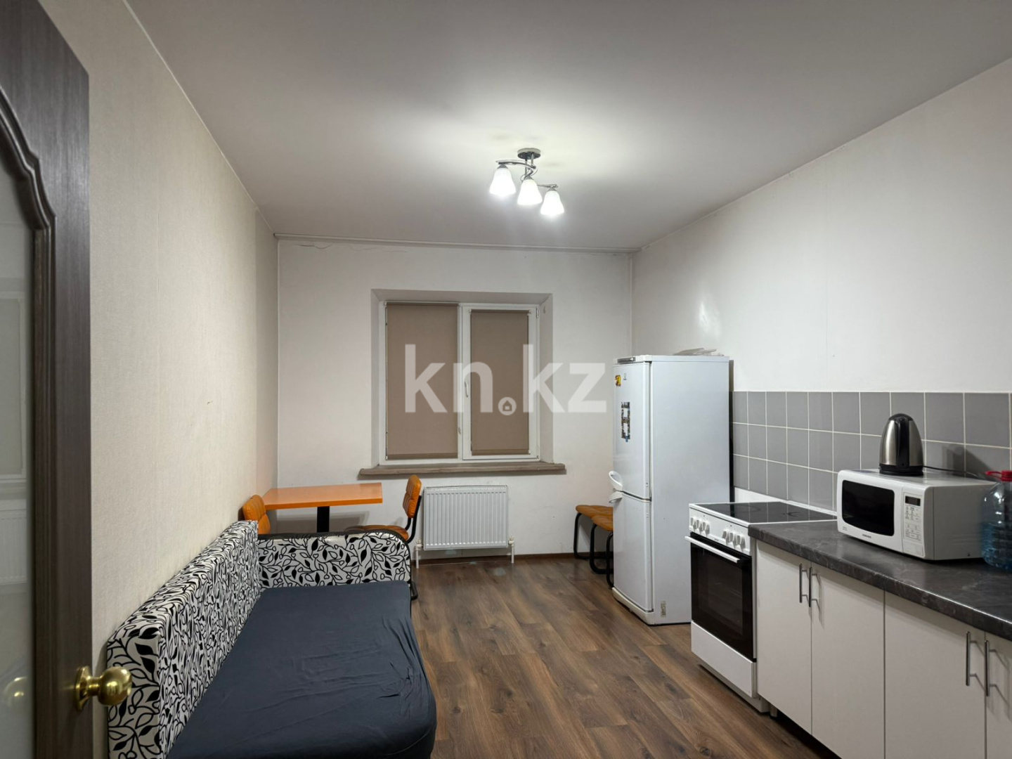 Продажа 2-комнатной квартиры, 85 м², пр. Шахтеров в Караганде - фото 5