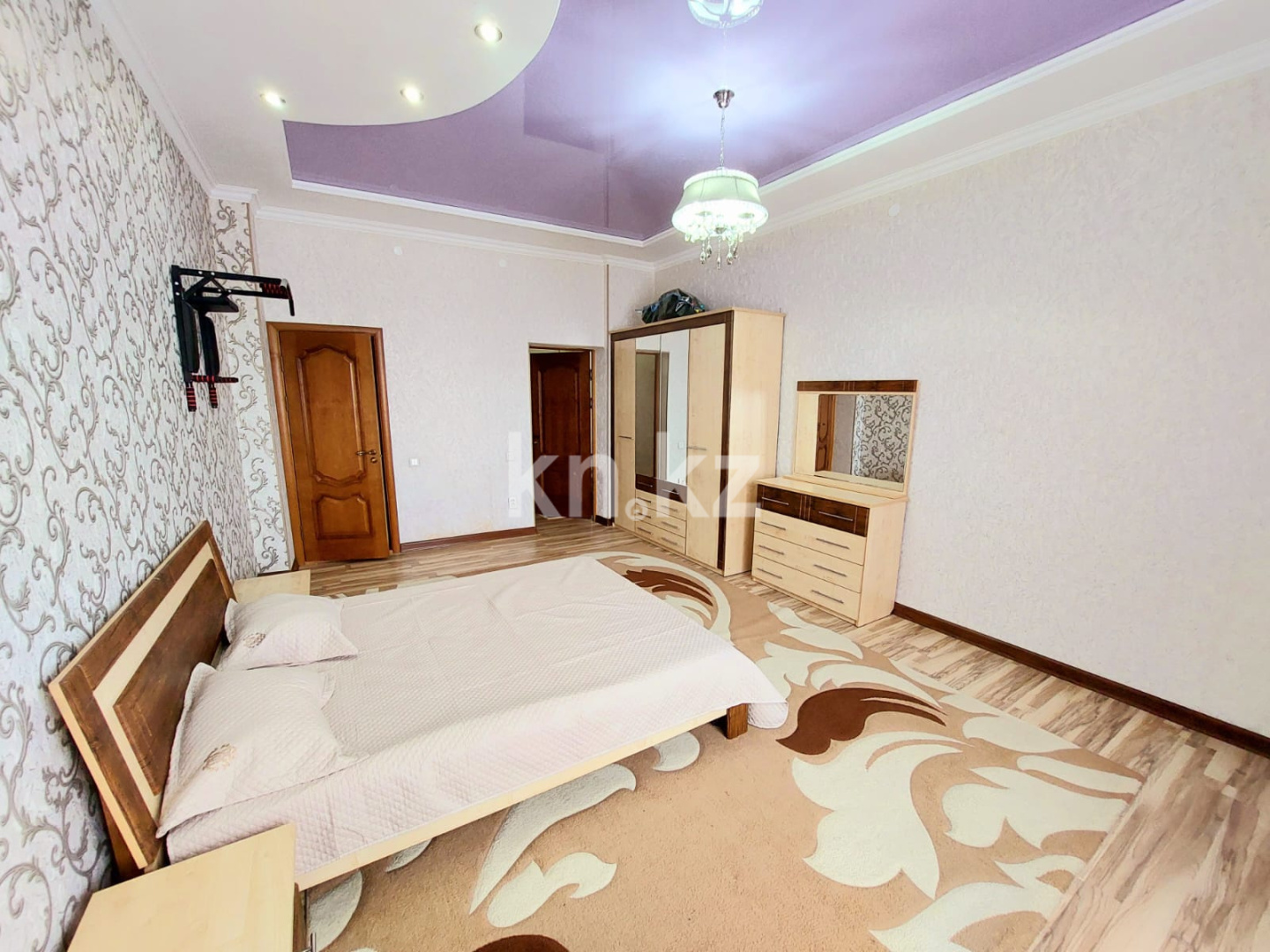 Продажа 3-комнатной квартиры, 145 м², ул. Дулати, дом  201а в Шымкенте - фото 8