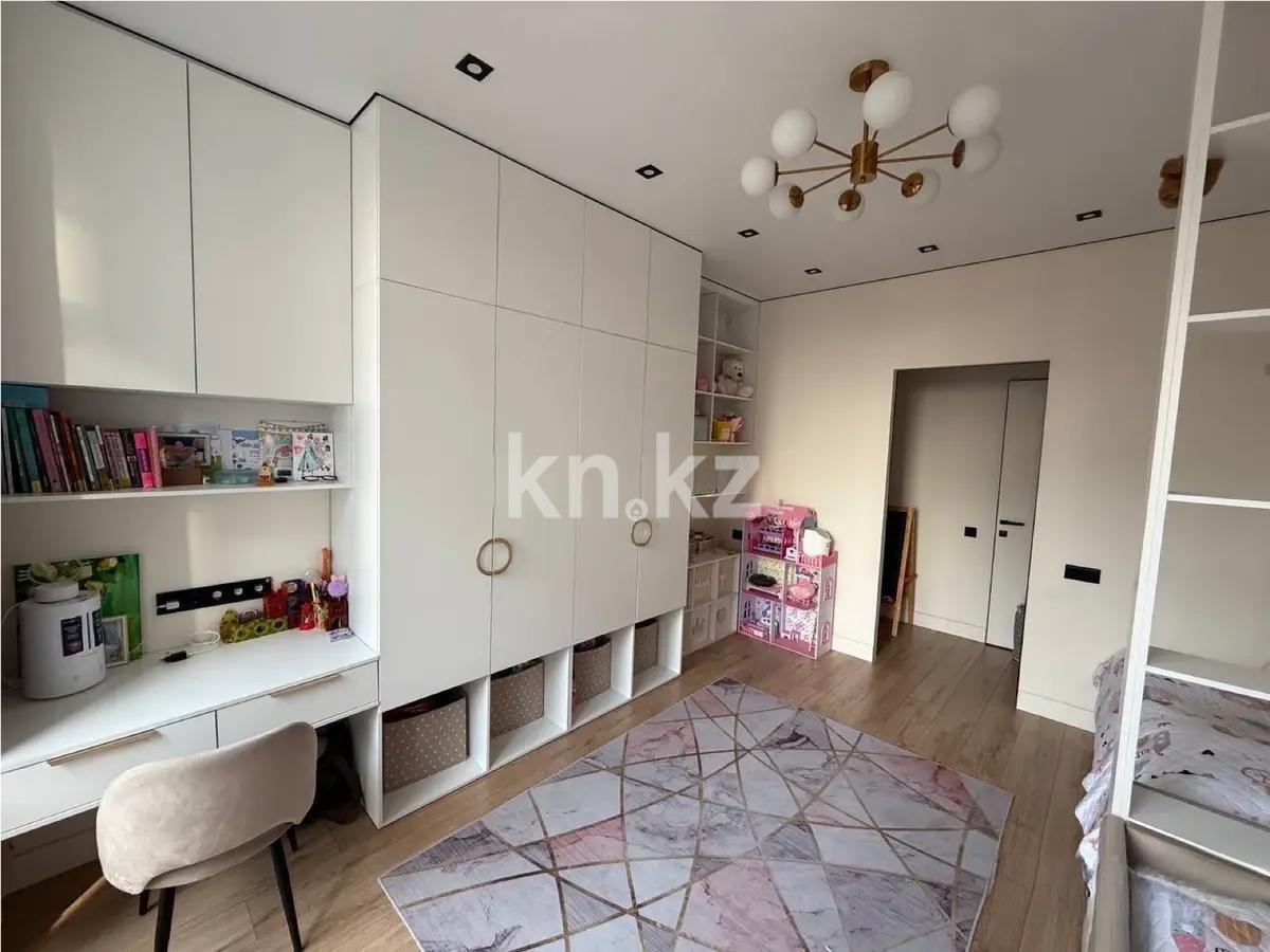 Продажа 3-комнатной квартиры, 96 м², пр. Аль-Фараби, дом  46/1 в Алматы - фото 4