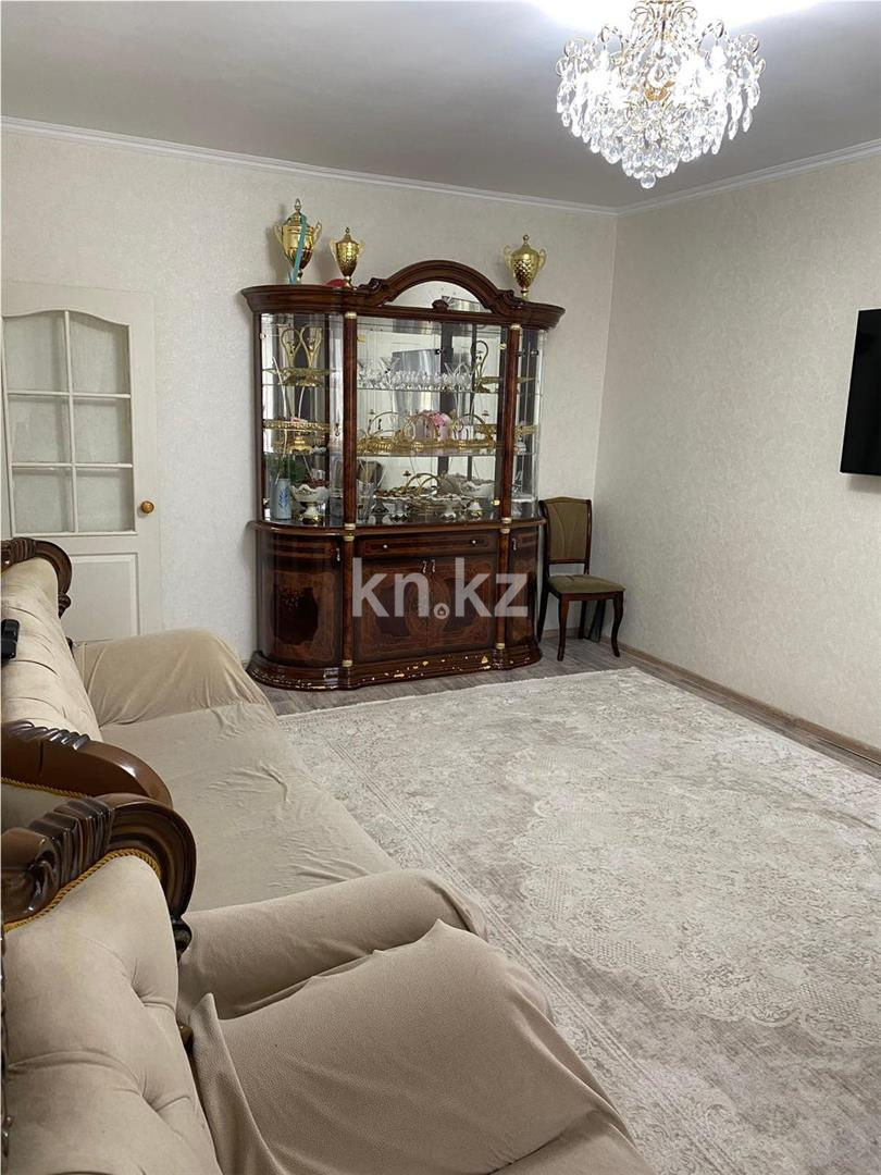 Продажа 3-комнатной квартиры, 80 м², ул. Сарыарка в Караганде - фото 2