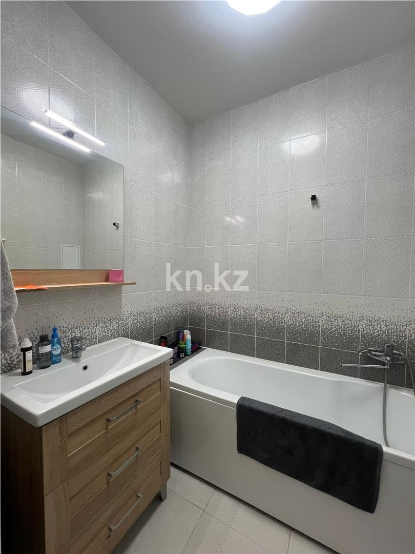 Продажа 3-комнатной квартиры, 67 м² в Караганде - фото 12