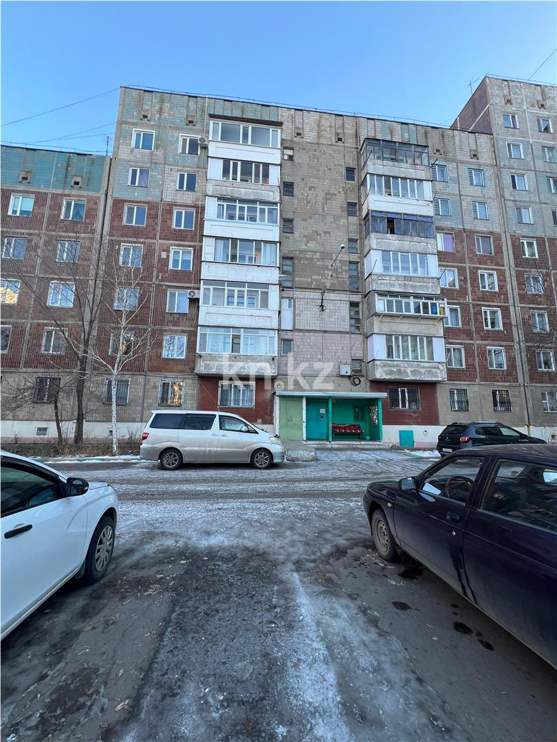 Продажа 3-комнатной квартиры, 63 м², мкр-н Голубые Пруды, дом  10 в Караганде - фото 11