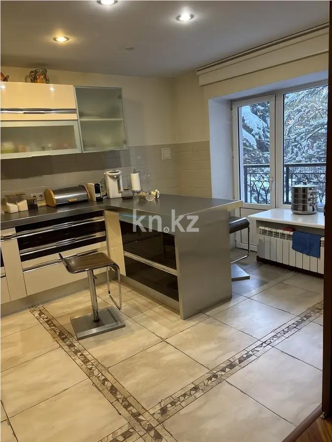 Продажа 5-комнатной квартиры, 214.8 м² в Алматы - фото 6