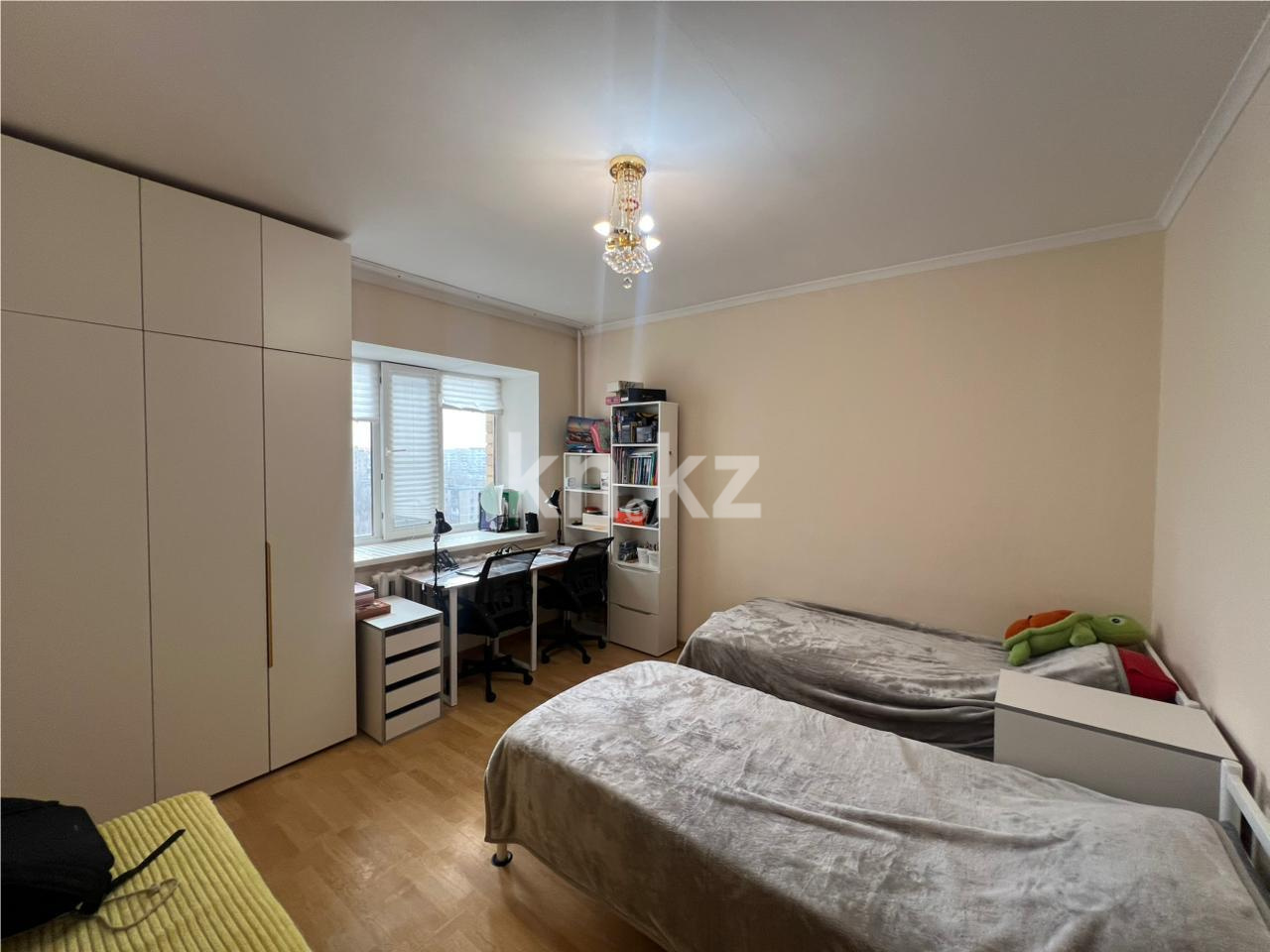 Продажа 2-комнатной квартиры, 57 м², ул. Алиханова в Караганде