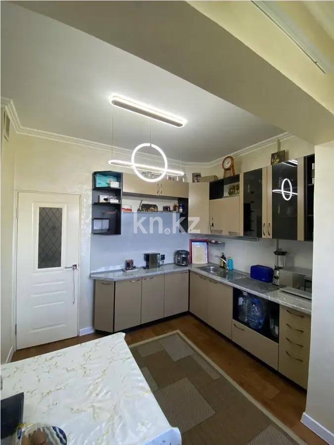 Продажа 3-комнатной квартиры, 75.6 м², мкр-н Аксай-4, дом  4А в Алматы - фото 4