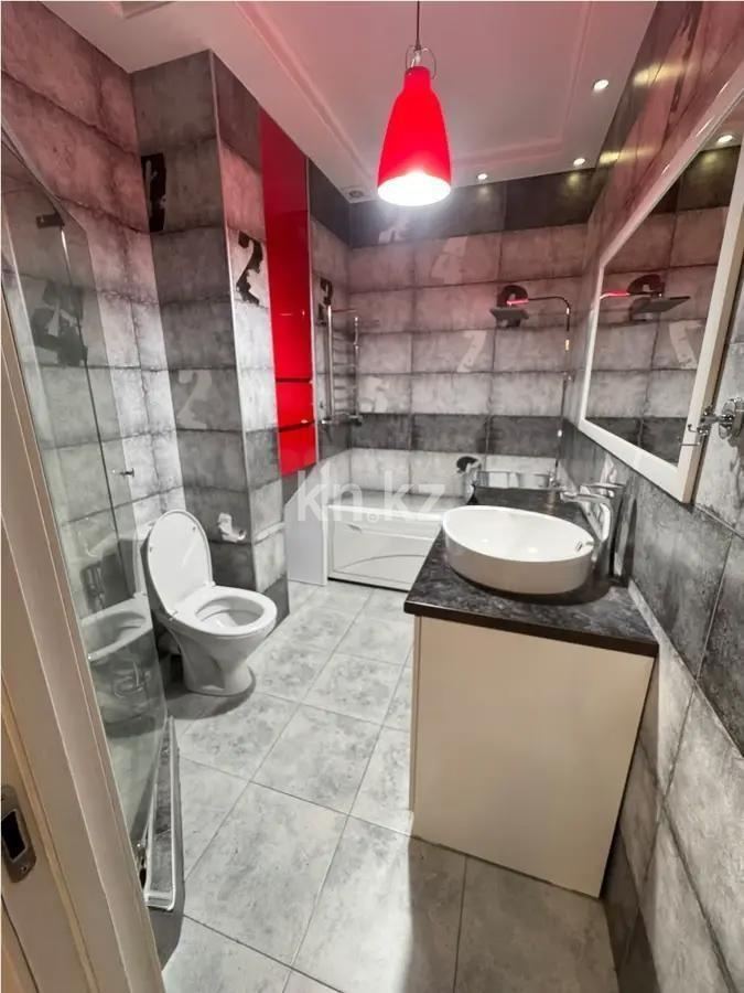 Продажа 2-комнатной квартиры, 62 м² в Алматы - фото 3