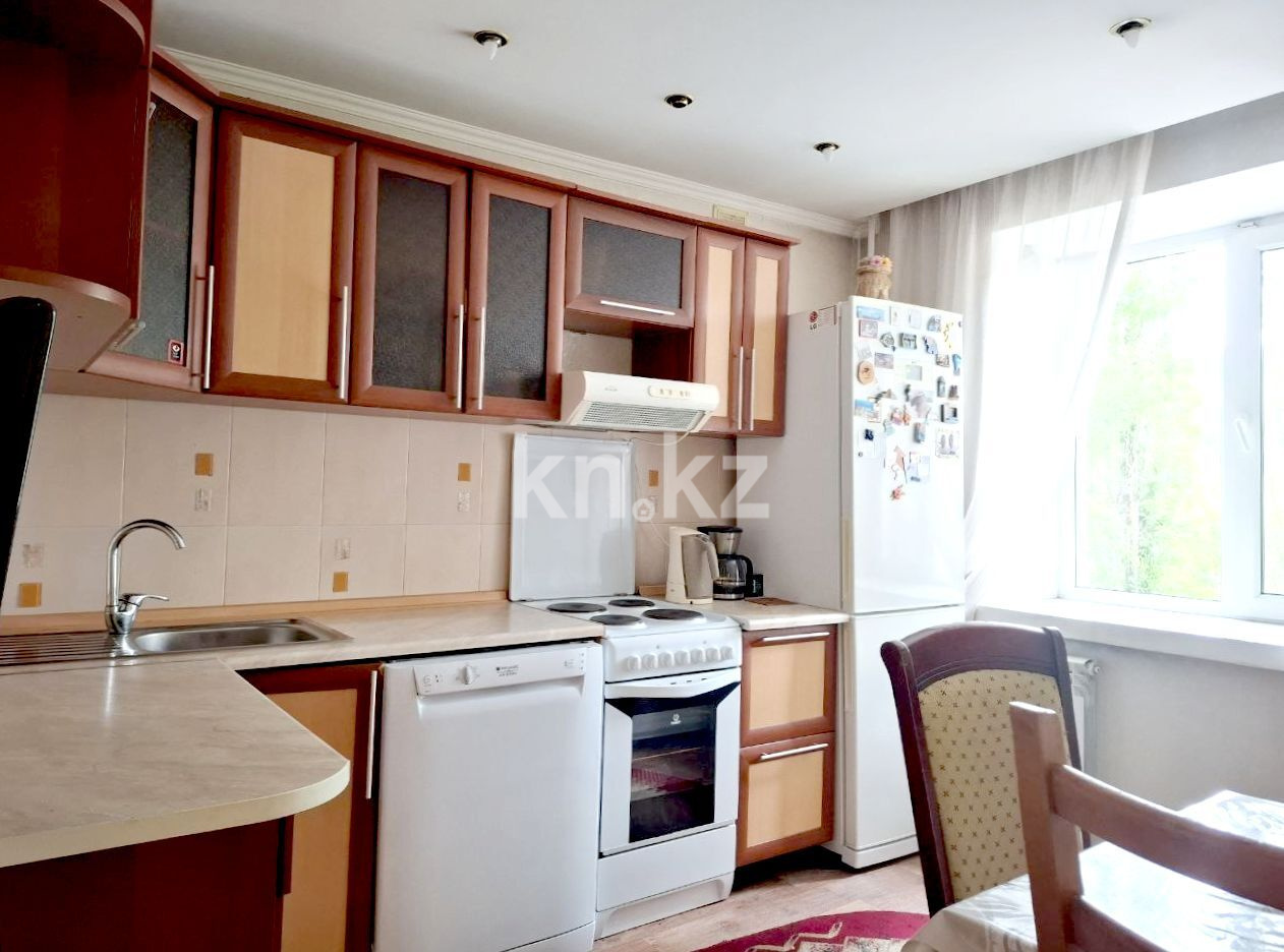 Продажа 3-комнатной квартиры, 67.5 м² в Усть-Каменогорске