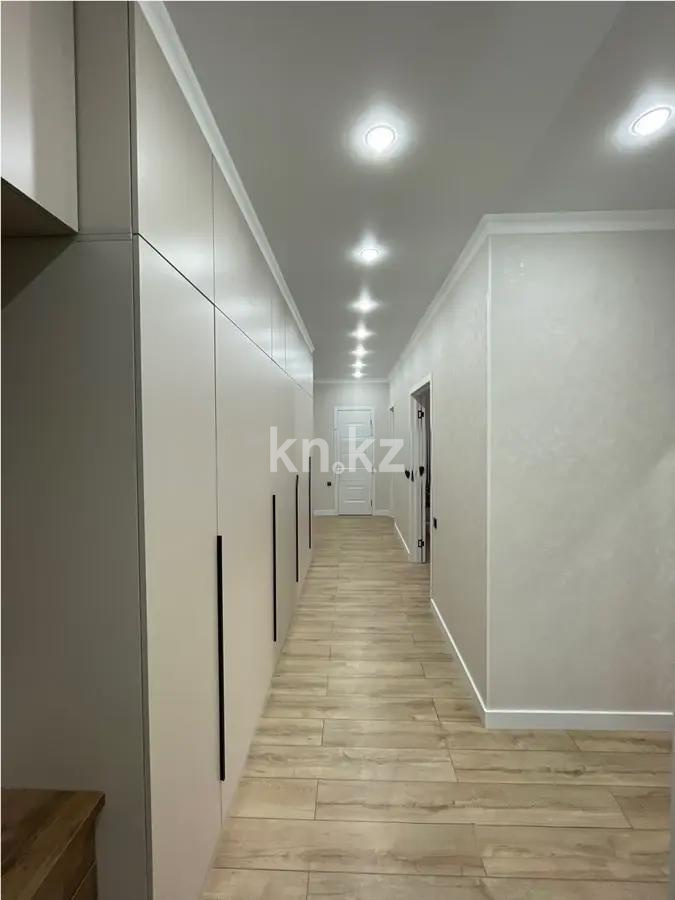 Продажа 3-комнатной квартиры, 90 м², 067 учетный квартал, дом  ст502 в Караганде - фото 5