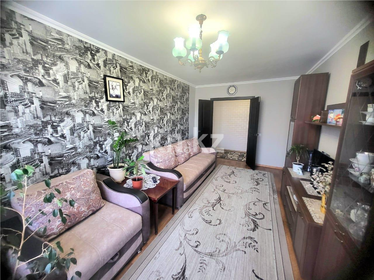 Продажа 3-комнатной квартиры, 69 м², мкр-н 8, дом  46 в Темиртау - фото 2