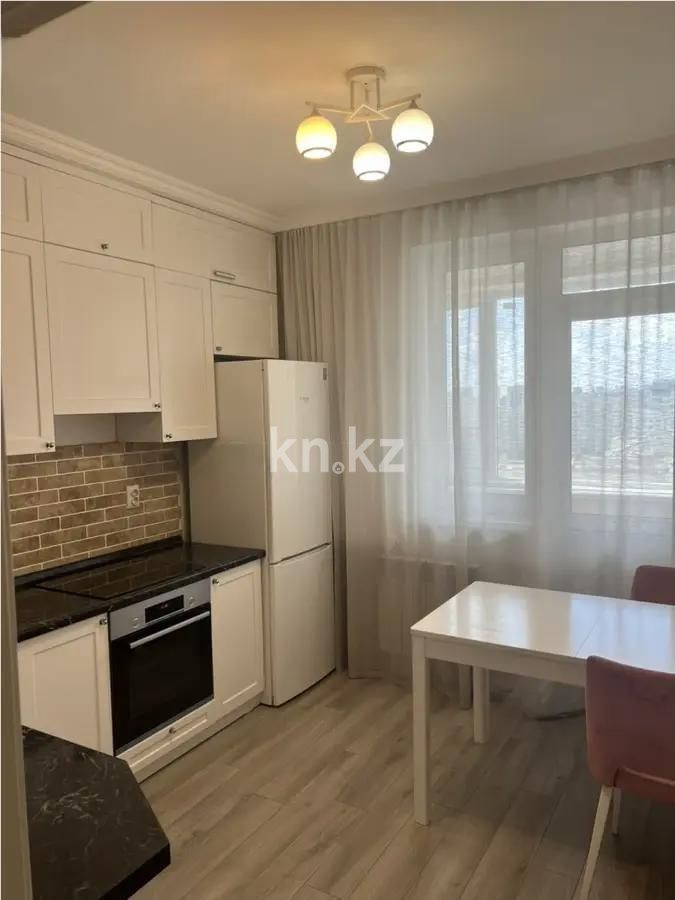 Продажа 1-комнатной квартиры, 40 м² в Астане - фото 2