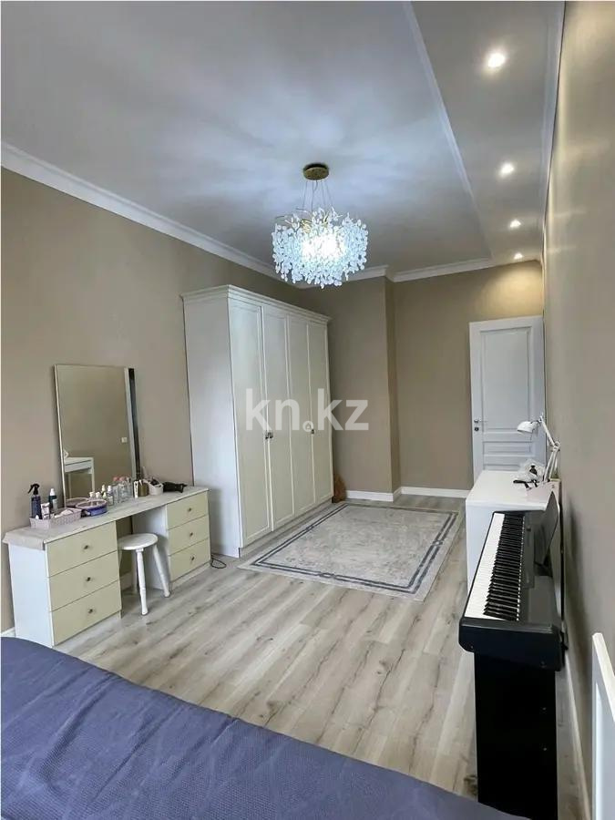 Продажа 4-комнатной квартиры, 136 м², ул. Мухамедханова, дом  12/3 в Астане - фото 6