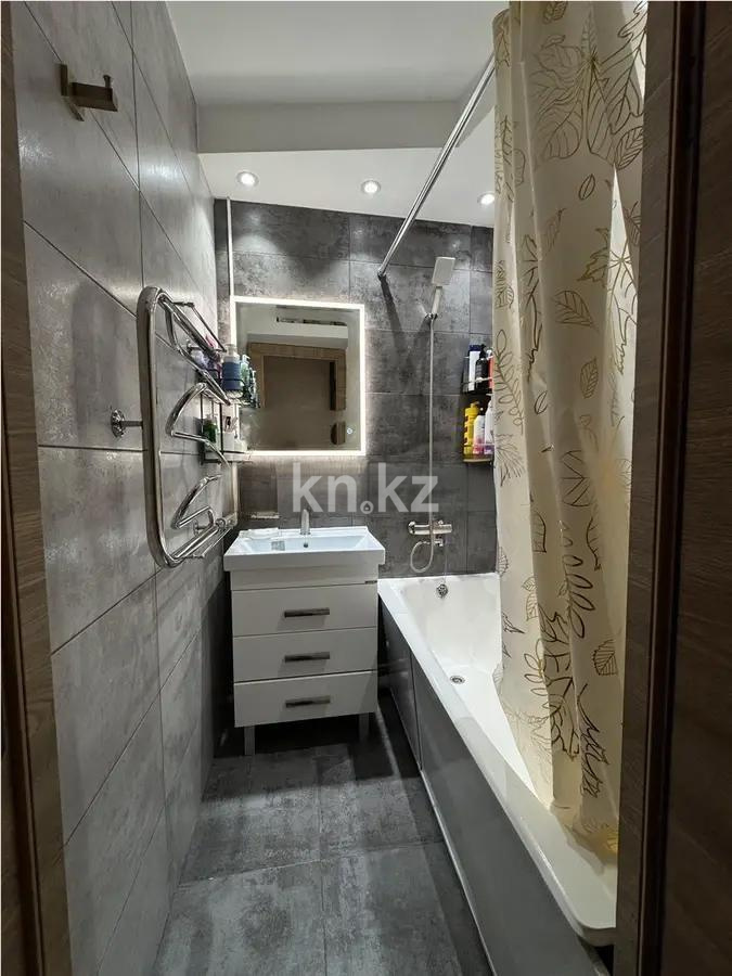 Продажа 3-комнатной квартиры, 63 м², мкр. Орбита-3, дом  7 в Алматы - фото 5