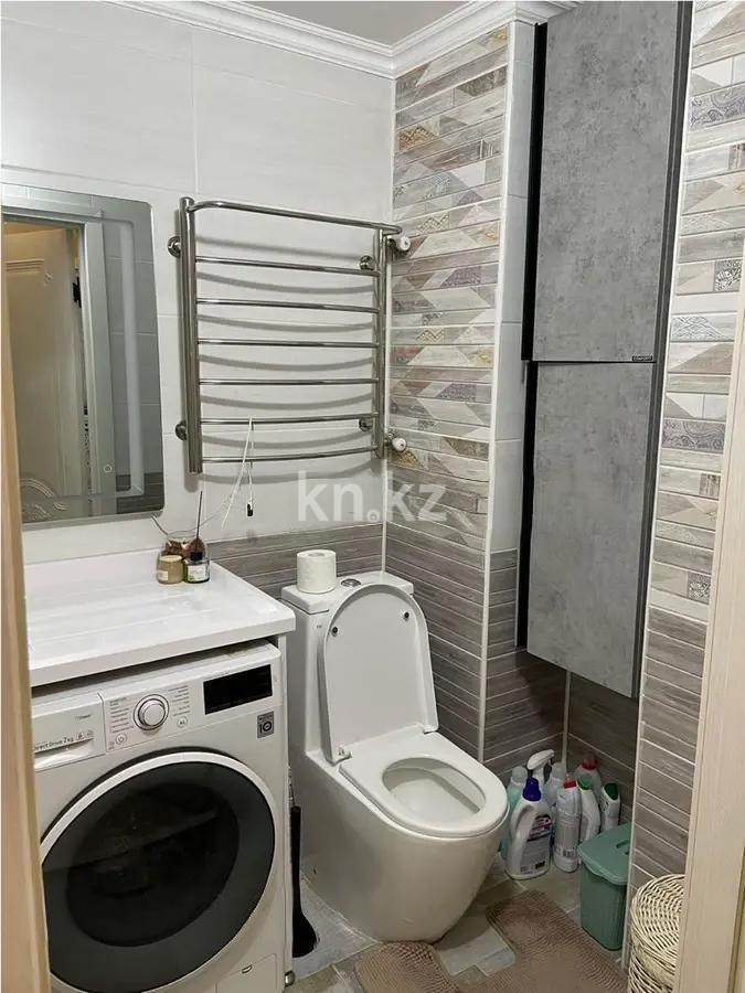 Продажа 1-комнатной квартиры, 42.2 м² в Алматы - фото 2