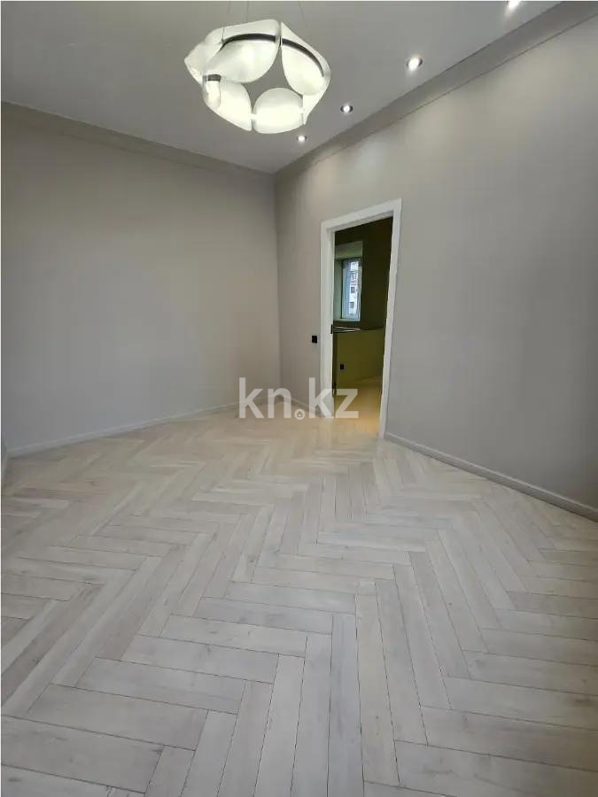 Продажа 2-комнатной квартиры, 61 м², ул. Ходжанова, дом  77/5 в Алматы