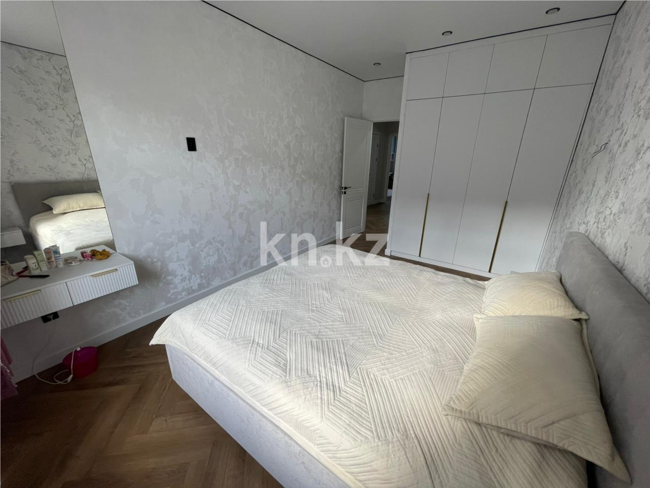 Продажа 4-комнатной квартиры, 111 м² в Караганде - фото 3