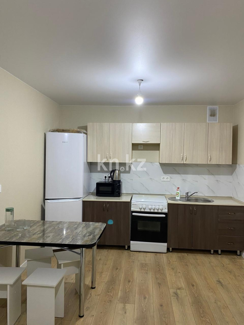 Аренда 2-комнатной квартиры, 45 м² в Астане