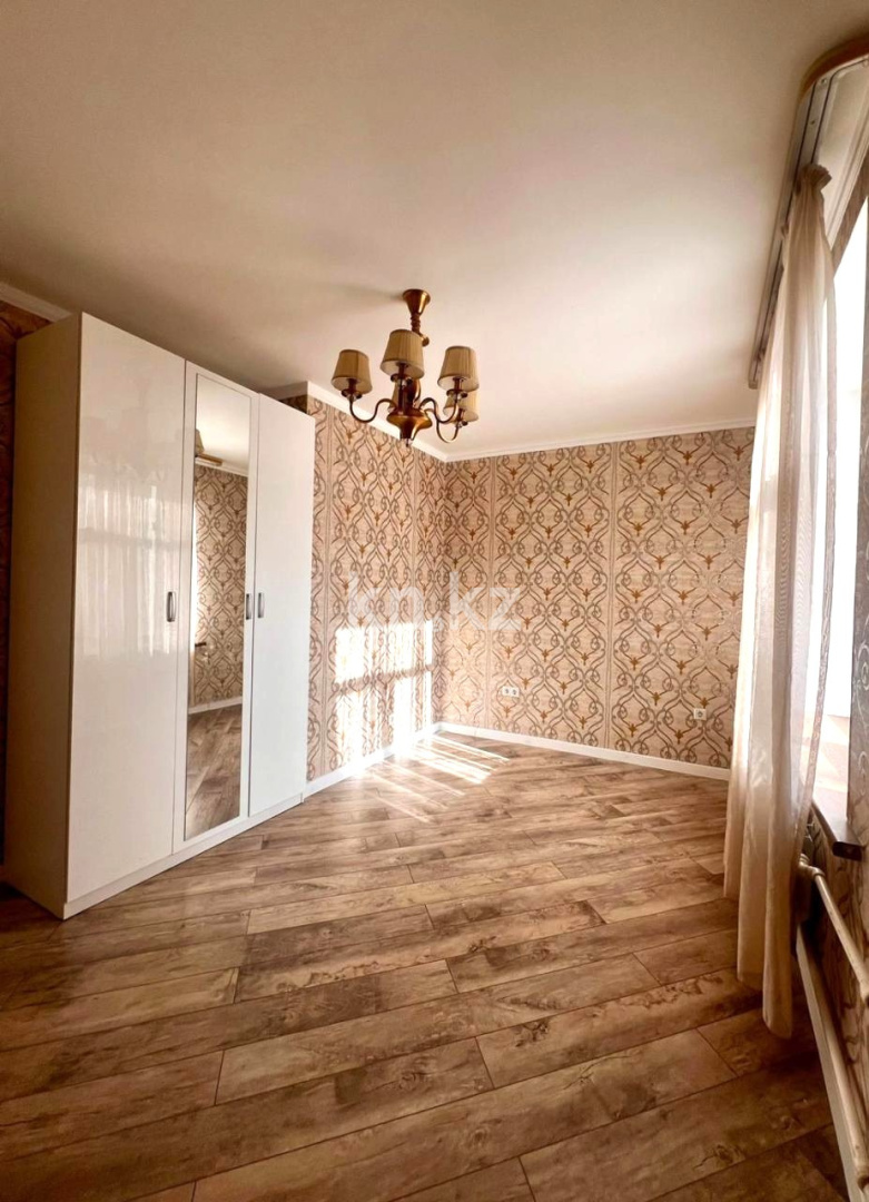 Продажа 3-комнатной квартиры, 59 м², ул. Жамбыла в Алматы - фото 12