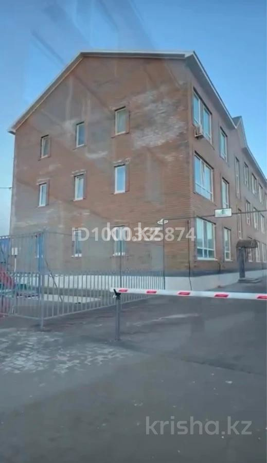 Продажа 4-комнатной квартиры, 115 м² в Уральске