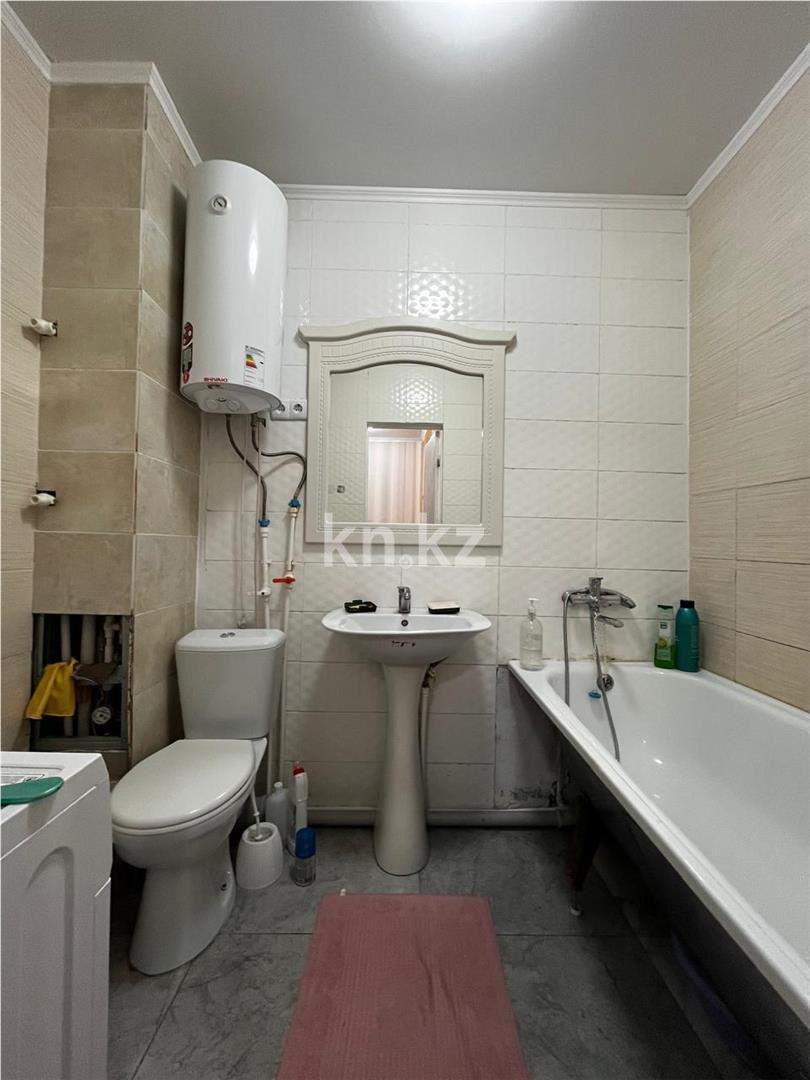 Продажа 1-комнатной квартиры, 40 м² в Караганде - фото 10