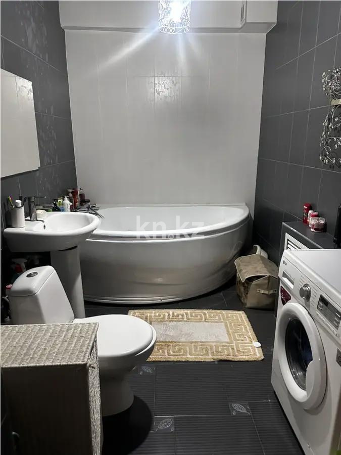 Продажа 3-комнатной квартиры, 90 м², мкр-н Думан-2, дом  21 в Алматы - фото 4