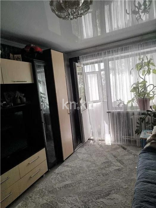 Продажа 2-комнатной квартиры, 47 м², мкр-н 15, дом  3 в Караганде