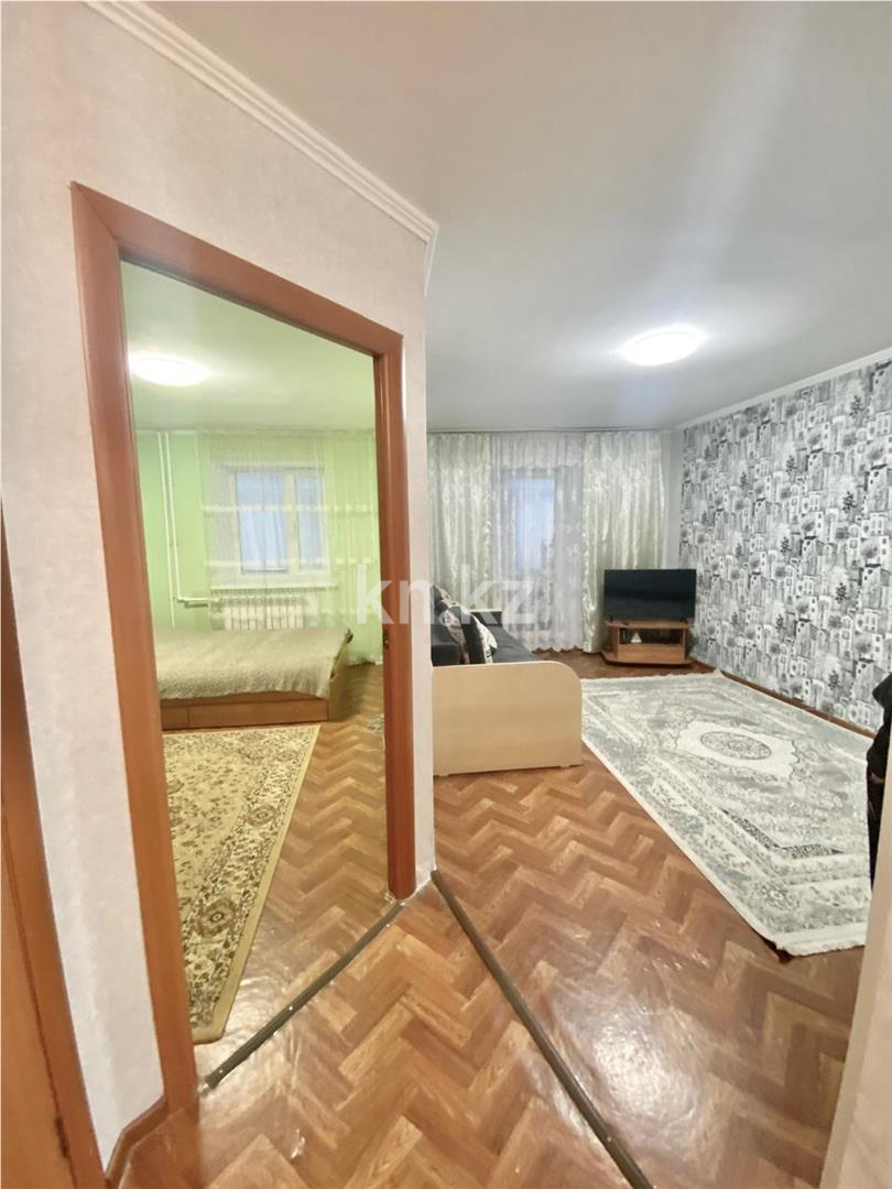 Продажа 2-комнатной квартиры, 46 м², мкр. Мамраева (Восток-5) в Караганде - фото 3
