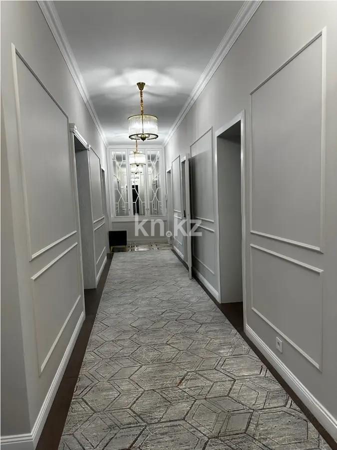 Продажа 4-комнатной квартиры, 145 м², ул. Бокейхана, дом  27/1 в Астане - фото 6