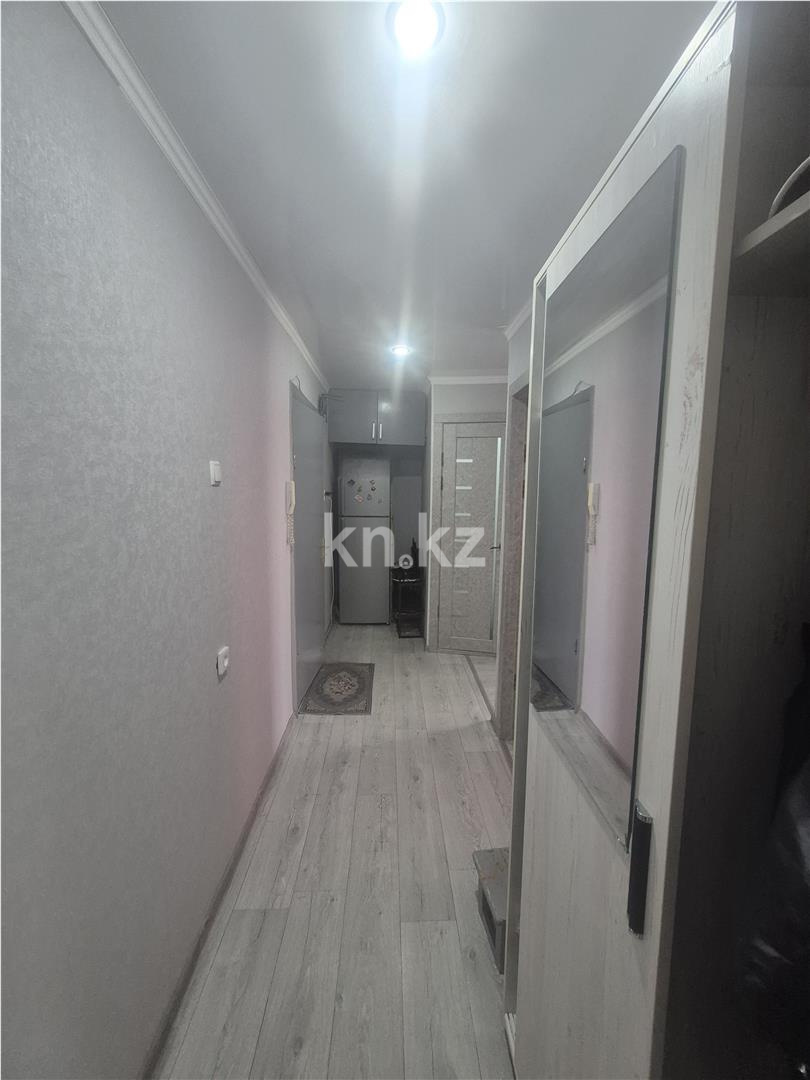 Продажа 4-комнатной квартиры, 61 м² в Караганде