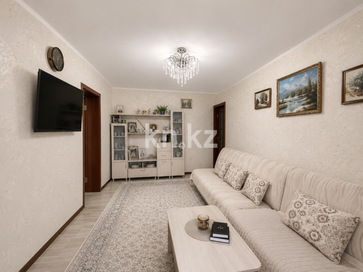 Продажа 4-комнатной квартиры, 61.9 м² в Караганде