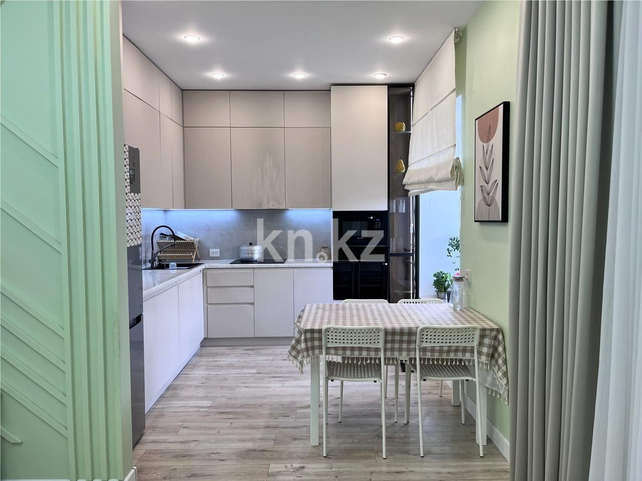 Продажа 3-комнатной квартиры, 85 м², 137 учетный квартал в Караганде - фото 4