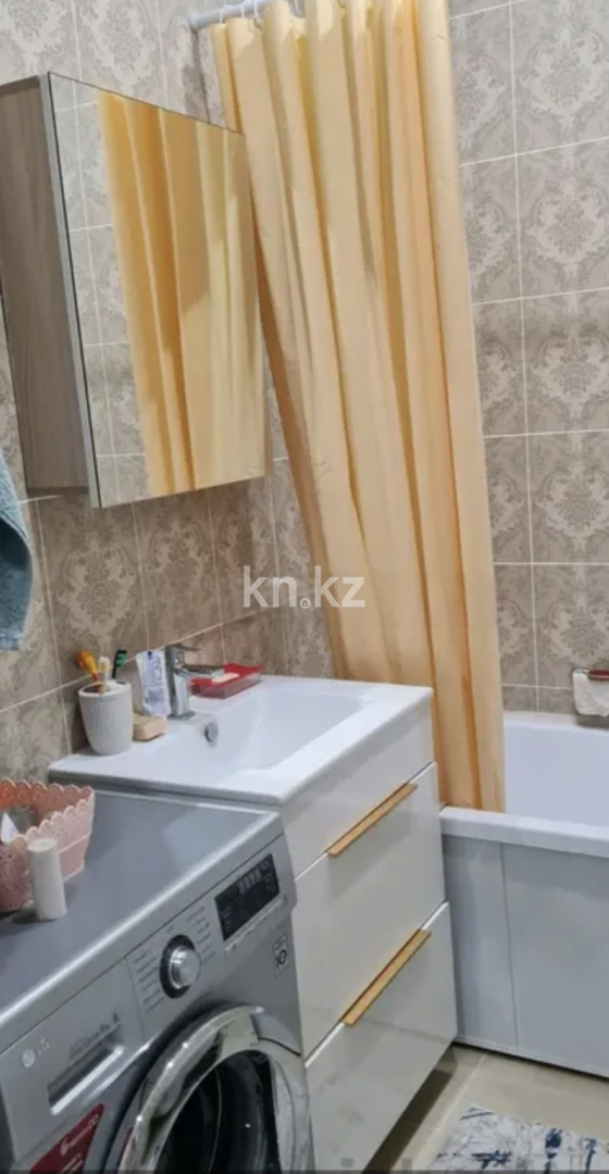 Продажа 3-комнатной квартиры, 83.9 м², ул. Муканова, дом  51/8 в Караганде - фото 11