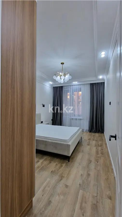 Продажа 2-комнатной квартиры, 55 м², ул. Сатпаева, дом  133/5 в Алматы - фото 2