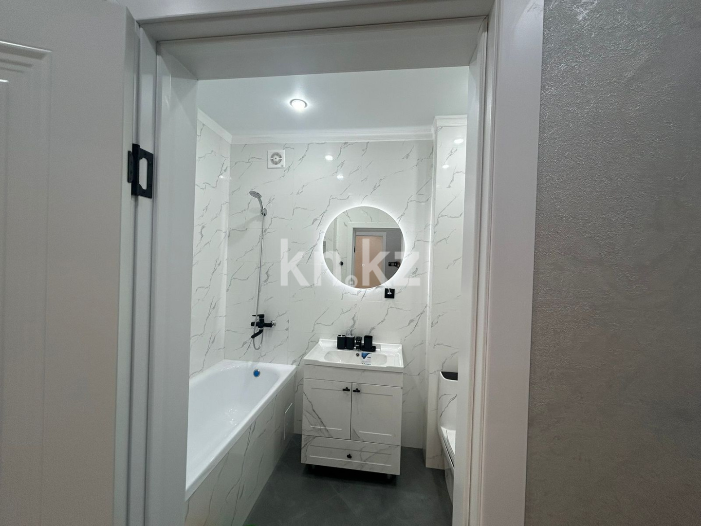 Продажа 2-комнатной квартиры, 41 м² в Караганде - фото 10