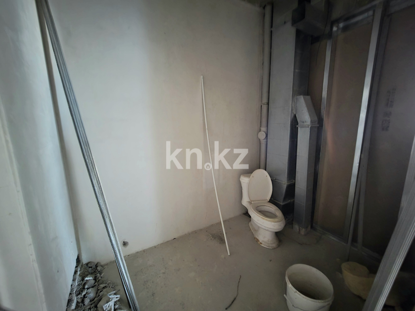 Продажа 3-комнатной квартиры, 84 м², пр. Байдибек би, дом  127/7 в Шымкенте - фото 25